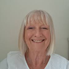 Hello.... Is there anyone who can help? We have bought 2 new audio cables  to connect our soundbar to the television. The connections