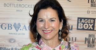 We did not find results for: Claudia Obert Mit 19 Hatte Ich Einen 50 Jahrigen Claudia Obert Shotoe