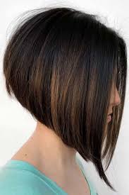 Short Hairstyles For Round Faces 2020