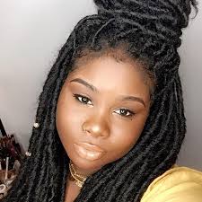 Ma coiffeuse afro vous donne quelques inspirations pour vous aider à sauter le pas ! Bobbi Boss Bobbiboss Hair Instagram Photos And Videos Natural Hair Styles Faux Locs Hairstyles Hair Styles