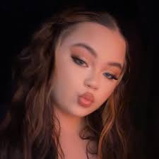 TOLEDO! Show is pushed back 30 minutes tonight. Meet n greet starts at  6:30!!!! Spread the word please. Love you guys!!!