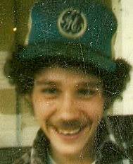 Robin Racine's Instagram, Twitter & Facebook