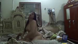 Desi Muslim Wife Showing Her Skills