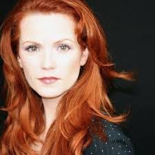 Deirdre Beach's Instagram, Twitter & Facebook