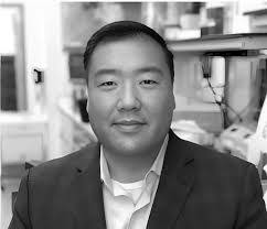 Percy Lee's Instagram, Twitter & Facebook