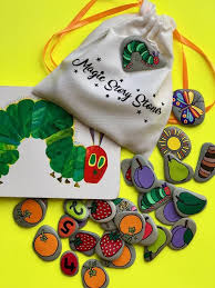 Raupe nimmersatt essen raupe nimmersatt party raupe nimmersatt einladungen kindergarten raupe nimmersatt 2. Montessori Math Toy Hungry Caterpillar Christmas Gift For Kid Learning Numbers Counting Story Stones Birthday Gift For Toddler Spruchsteine Geschenke Fur Kleinkinder Raupe