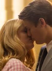 Julia Corsi, commissaire en streaming avec Télé Loisirs