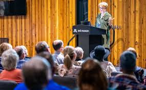 How to Book a Talk with Amy Stewart