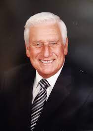 The thief and the cobbler. Obituary Of E Byron Williamson Brenan S Paradise Row Funeral Hom