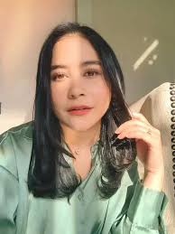 Aktris prilly latuconsina belum lama ini ngobrol bareng boy william dan mengungkap bahwa ia sempat terpikir untuk tidak menikah. Kandungan Skincare Wajib Prilly Latuconsina Membuat Wajahnya Bebas Minyak Beauty Fimela Com