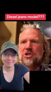 Robyn can do it all!! 👖#sisterwives #sisterwivestiktok #sisterwivestok  #sisterwivestlc #sisterwivesseason18 #sisterwivestalk #sisterwivesclub  #kodybrown #robynbrown #meribrown #janellebrown ...