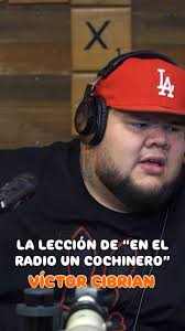 #VictorCibrian comparte la lección detrás de su éxito “En el Radio un  Cochinero” 🤩 Descubre cómo nació este tema que puso a todos a cantar y lo  que significa para su carrera 🔥 ¿Recuerdas esta canción?