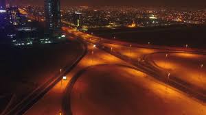 السعودية شوارع الرياض نهارا وليلا خالية في ظل الحجر الصحي بسبب كورونا youtube