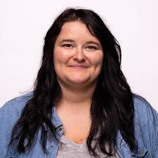 Amber Ensley's Instagram, Twitter & Facebook