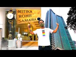 It has a 270 degrees view of the arabian sea. Video Rohit Sharma House In Mumbai
