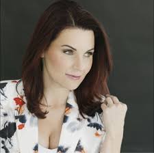 How to handle front desk staff constantly