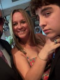 Our hearts are broken with the passing of my parents Andres Gomez Alayon  and Nelia Lopez del Valle. They were the best people you could ever meet.  Loving, caring and kind to