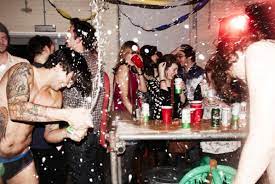 There were a few cute ones, but geeez. Freshmen 8 Things You Will See At Your First Crazy College Party Universityprimetime