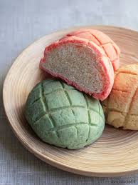 Melon Pan Ricetta Panini Dolci Giapponesi Ricoperti Di Frolla Recipe Sweet Buns Japanese Dessert Recipes Melon Recipes