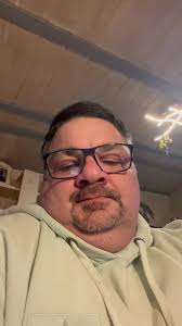 Wir reden über Unternehmer und Angestellte die merken mit meinem  Geschäftsführer,Mitarbeiter,Arbeitskollegen oder umgekehrt mit meinem Chef  stimmt etwas nicht. , Info Mail an:, ...