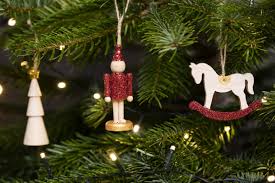 Skandinaviens største udvalg af luville. Lag Selv Juletrepynt Med Disse 9 Skjonne Ideene Cchobby Blog