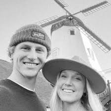 Kyle Pawling's Instagram, Twitter & Facebook