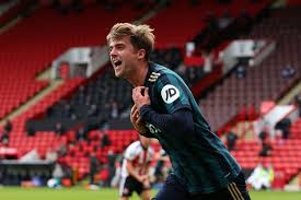 We hoped that patrick would get down to chelsea and think 'i'd rather stay in newark with all my friends and i'd rather stay at nottingham forest with all my. Stephen Kenny Quizzed On Patrick Bamford After Hot Start To Season Irish Mirror Online