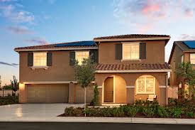 Two Story Peyton Model Home With Covered Porch Manteca California Richmond American Homes Richmond American Homes Richmond American Model Homes