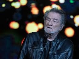 Je ne veux plus en entendre parler" : Eddy Mitchell donne des nouvelles de  sa santé après "une année difficile" - Voici.fr