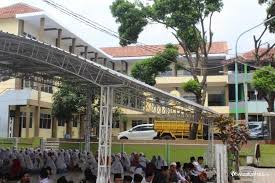 Pelaksanaan tes pmb stkip al hikmah tahun 2020 untuk tahap ii dan iii akan dilaksanakan di surabaya, kampus stkip al hikmah surabaya, cp. Rincian Biaya Masuk Dan Du Santri Ponpes Al Hikmah 1