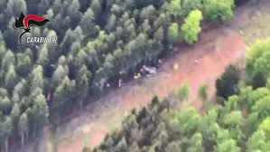 La tragedia sulla montagna che domina la sponda. 6lxc Drsfsdmum