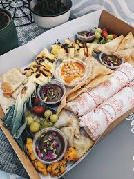 Limited edition graze box perfect for beautiful spring days. The Lakaz Maman Graze Box Alice Anne