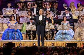 Check spelling or type a new query. Nachtkritik Andre Rieu In Stuttgart Der Gute Laune Geiger Kultur Stuttgarter Zeitung