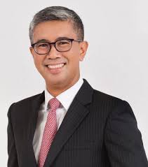 Ym tengku dato' sri zafrul tengku abdul aziz selaku menteri kewangan. Tengku Dato Sri Zafrul Kenali Menteri Kewangan Malaysia Rnggt
