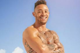 Max forgets all about dean's ex as he heads off to get to know leonie a little better. Ex On The Beach Season 2 Super Sexy Ashley Cain Is Back For A Second Helping Metro News