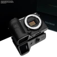 Sony has always been a go to when purchasing cameras. Camera Case For Sony A6600 Ilce 6600 Made Of Leather In Black By Gariz Design
