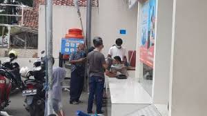 949 * bank bjb syariah: Gugatan Pemindahan Kas Daerah Ke Bank Bjb Oleh Gubernur Banten Dicabut Suara Banten