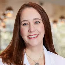 Jennifer Corrales's Instagram, Twitter & Facebook