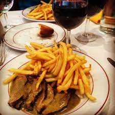 L'entrecote steak restaurant in bank has a simple menu, great food and excellent service. Le Relais De Venise L Entrecote Marylebone Lane W1u London S Dinest
