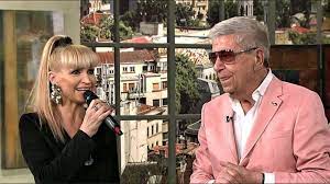 Ion dichiseanu este un actor de teatru si film, regizor, pictor si scriitor din romania, absolvent al institutului de arta teatrala si cinematografica din bucuresti. Doliu Mare Pentru Simona Florescu A Murit MarÈ›i SearÄƒ Pentru Mine A Fost Cel Mai Bun Impact