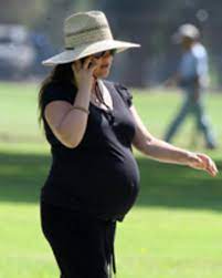  Tiffani Amber Thiessen Ganz Schon Schwanger Gala De