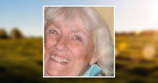 Deb Morse's Instagram, Twitter & Facebook