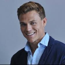 Ryan Doolin's Instagram, Twitter & Facebook