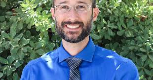 EDHCSD GM Loewen gets award, salary bonus