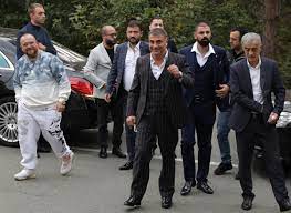 Amygdala society twitter hesabından 13 haziran 2021 tarihinde yapılan bir paylaşım gündeme gibi düştü. Sedat Peker On Twitter Kiymetli Dostlarim Bildiginiz Uzere Tarihi Baglarimiz Olan Ukrayna Ulkesinin Kiev Sehrinde Misafirligime Devam Etmekteyim Kalmis Oldugum Tarihi Premier Palace Oteli Nin Sanli Ecdadimiz Osmanli Imparatorlugu Nun 1900 Lu