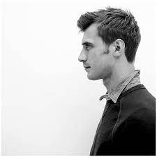 J Crew Heads To Spain For Wardrobe Update Short Hairstyle Gallery Mens Hairstyles Short Mens Hairstyles