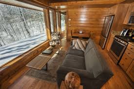 This russian creation reinvents the standard cabin layout in favor of a spacious spherical shape available in six variations. From Tiny Homes To Charming Cabins Canadian Off The Grid