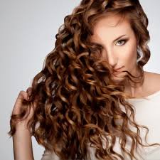 Ma quali sono le tendenze capelli . Acconciature Per Capelli Ricci Corti E Lunghi I Migliori Stili