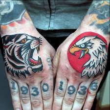Top 103 American Traditional Tattoos 2020 Inspiration Guide American Traditional Tattoo Traditional Tattoo Man Old School Tattoo Designs