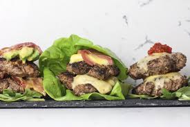 Form beef into three 5 to 6 ounce hamburger patties. Un Burger Recipe
